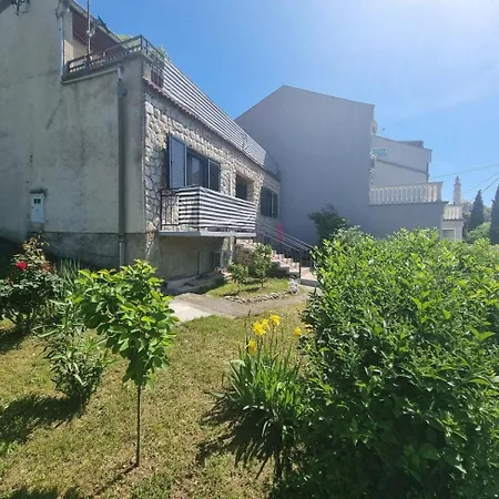Apartamento Karmen - With Terrace And Ac Novi Vinodolski