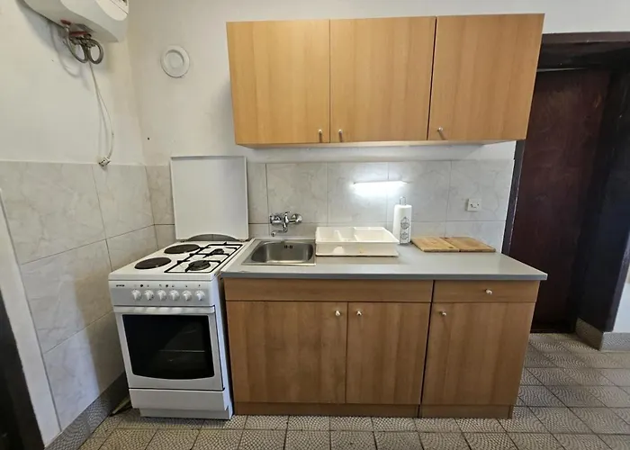 Karmen - With Terrace And Ac Novi Vinodolski