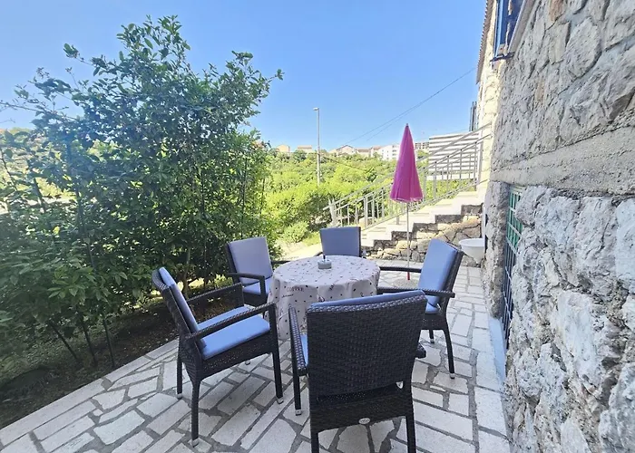 Karmen - With Terrace And Ac *