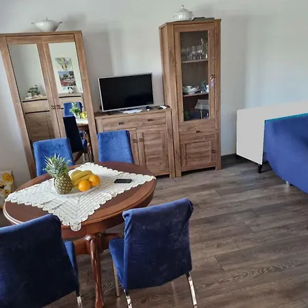 Karmen - With Terrace And Ac Apartment Novi Vinodolski