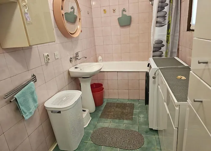 Appartement Karmen - With Terrace And Ac