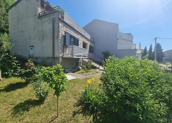 Appartement Karmen - With Terrace And Ac Novi Vinodolski